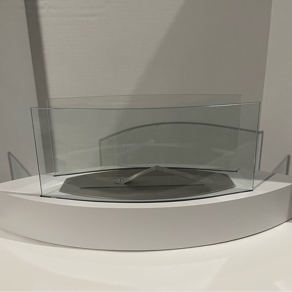 Sharper image Tabletop fireplace. White - Picture 2 of 7